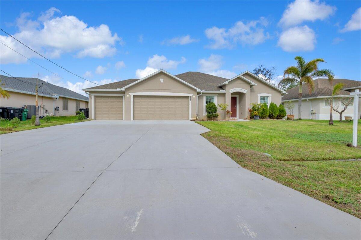 249 SE Whitmore Drive — photo 10