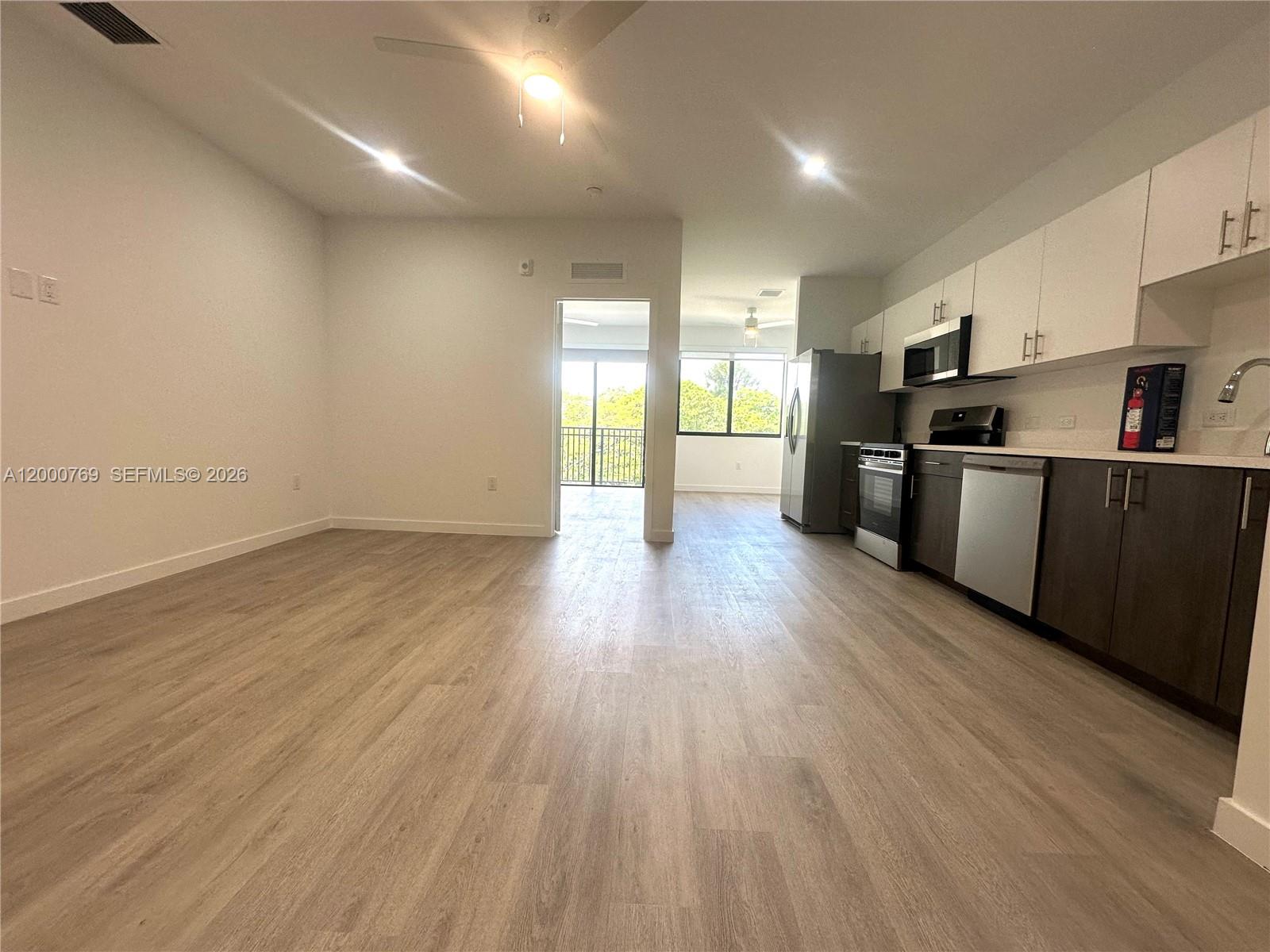 20 NE 19th Avenue 304, Pompano Beach, FL 33060, Pompano Beach