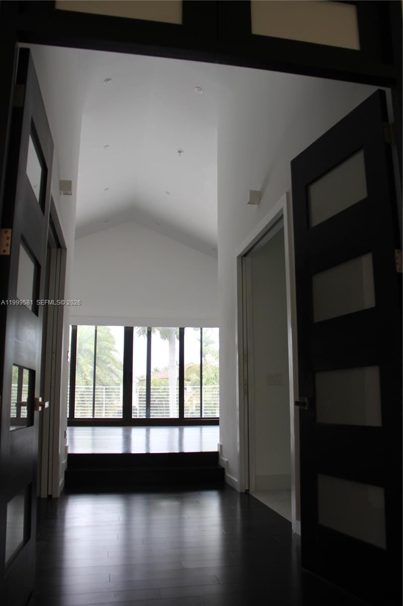 540 Lido Drive — photo 8