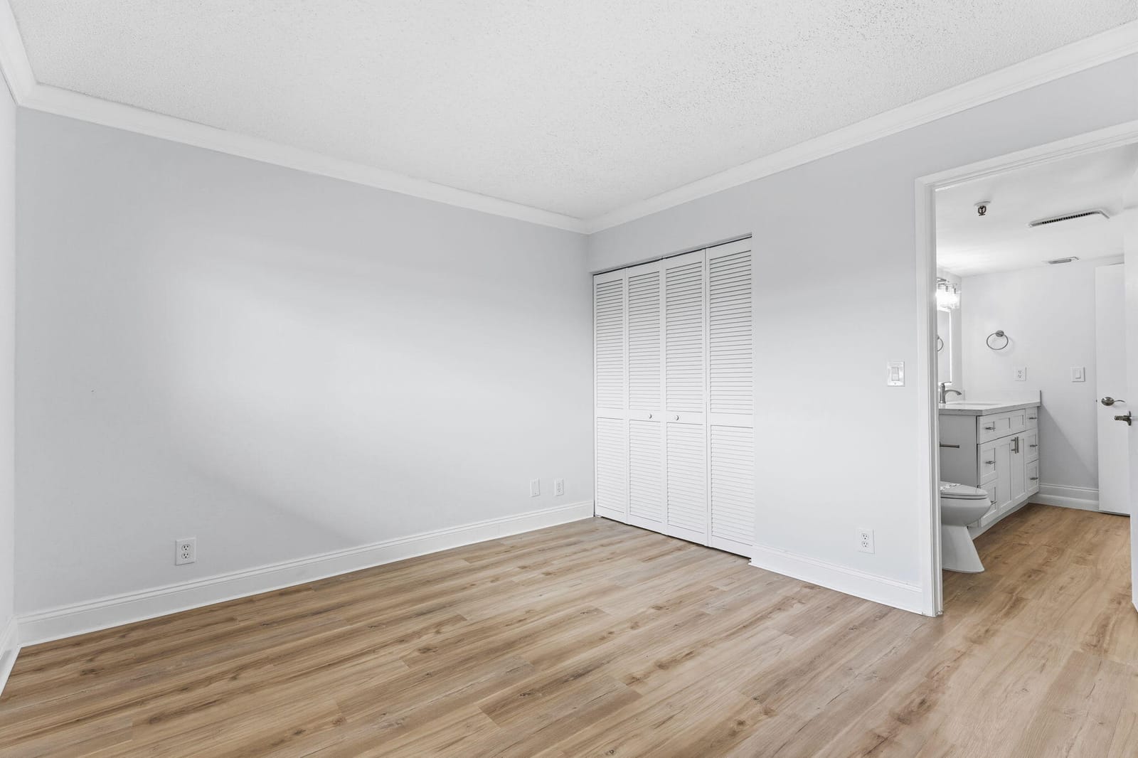 2202 S Cypress Bend Drive 503, Pompano Beach, FL 33069 photo 17