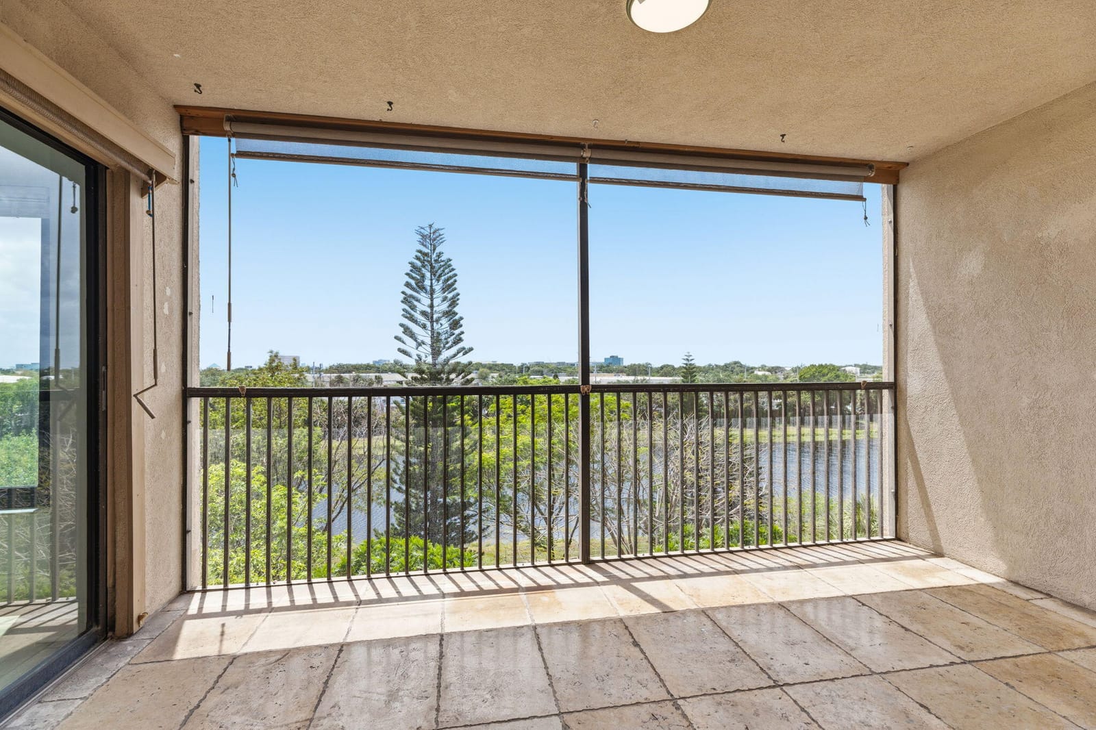 2202 S Cypress Bend Drive 503, Pompano Beach, FL 33069 photo 21