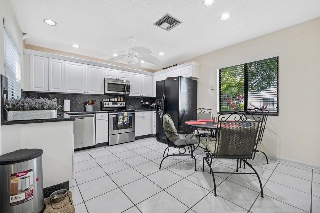 1260 NW 24th Avenue, Delray Beach, FL 33445 photo 14