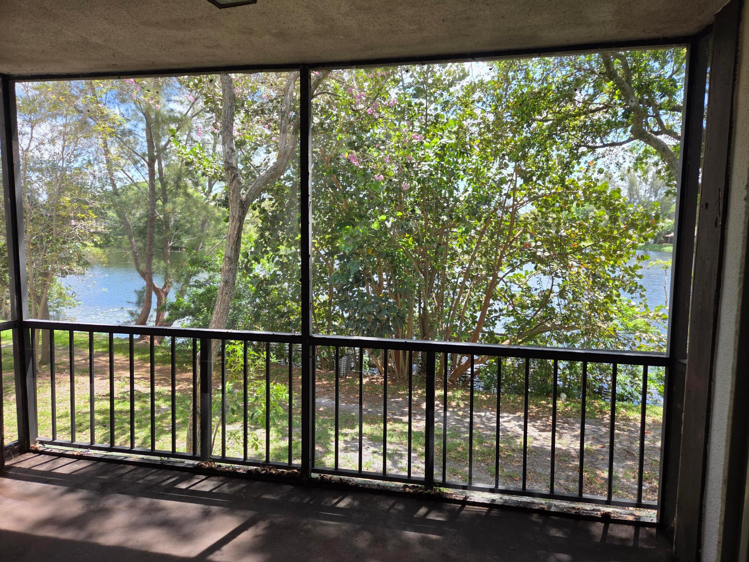 3720 Inverrary Drive 2b, Lauderhill, FL 33319, Lauderhill