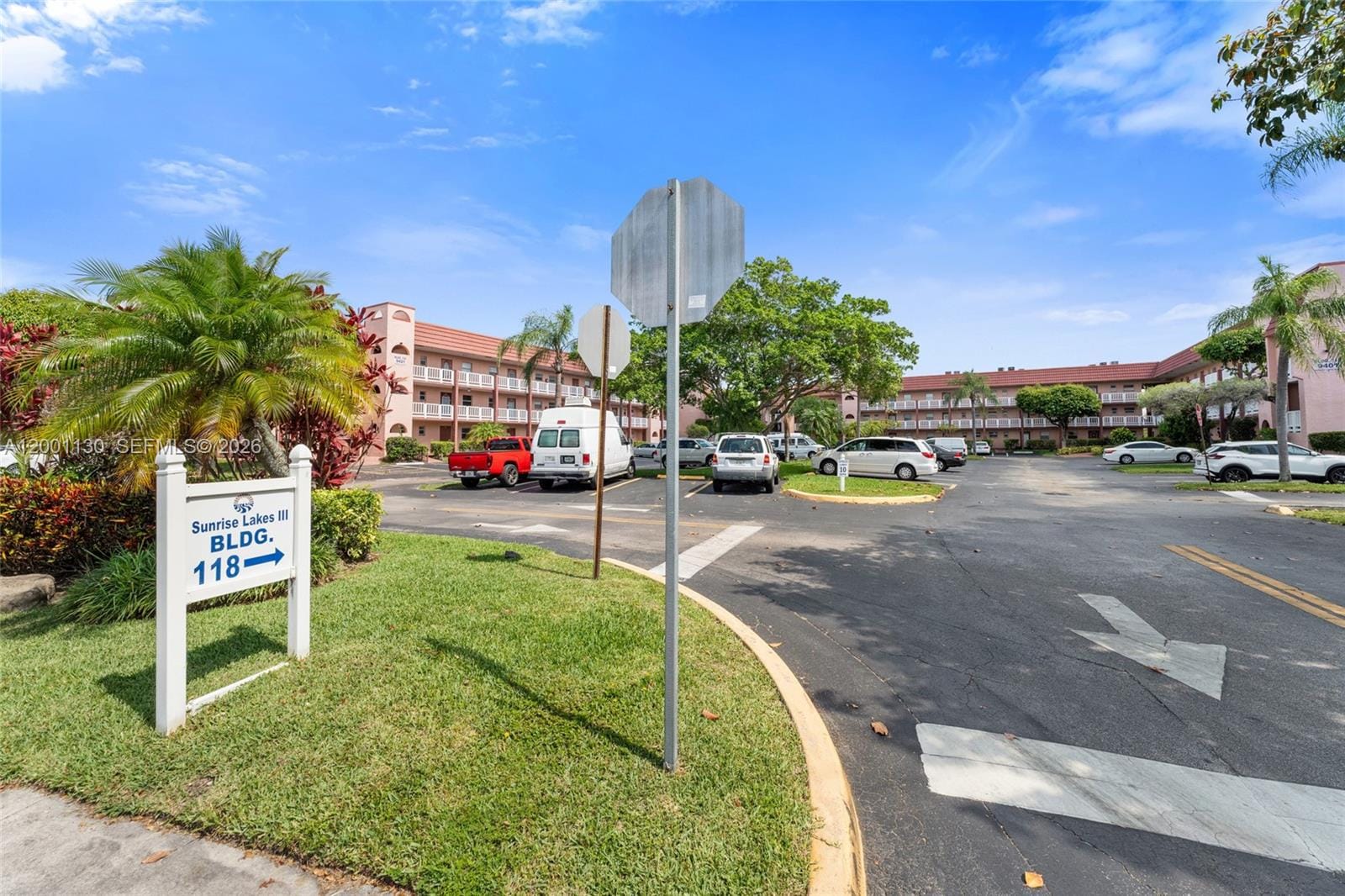 9401 Sunrise Lakes Boulevard 307 — photo 1