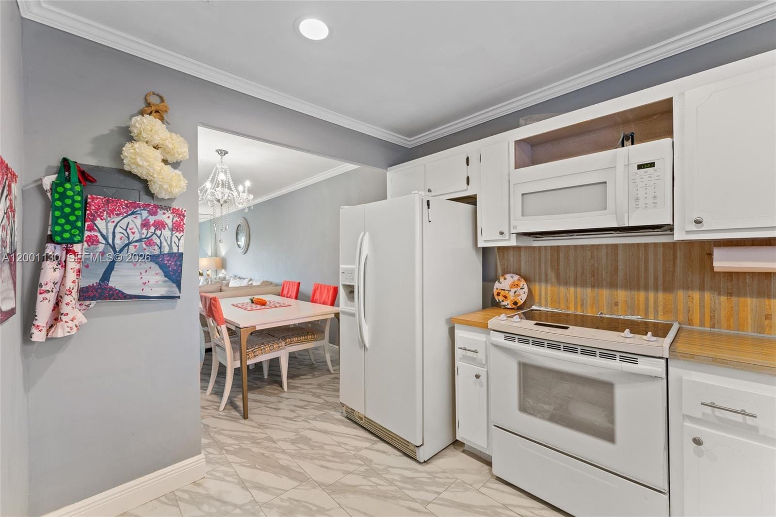 9401 Sunrise Lakes Boulevard 307, Sunrise, FL 33322 photo 13