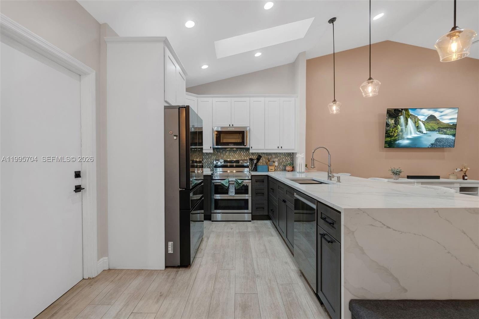 4220 Grove Park Lane 1 — photo 4