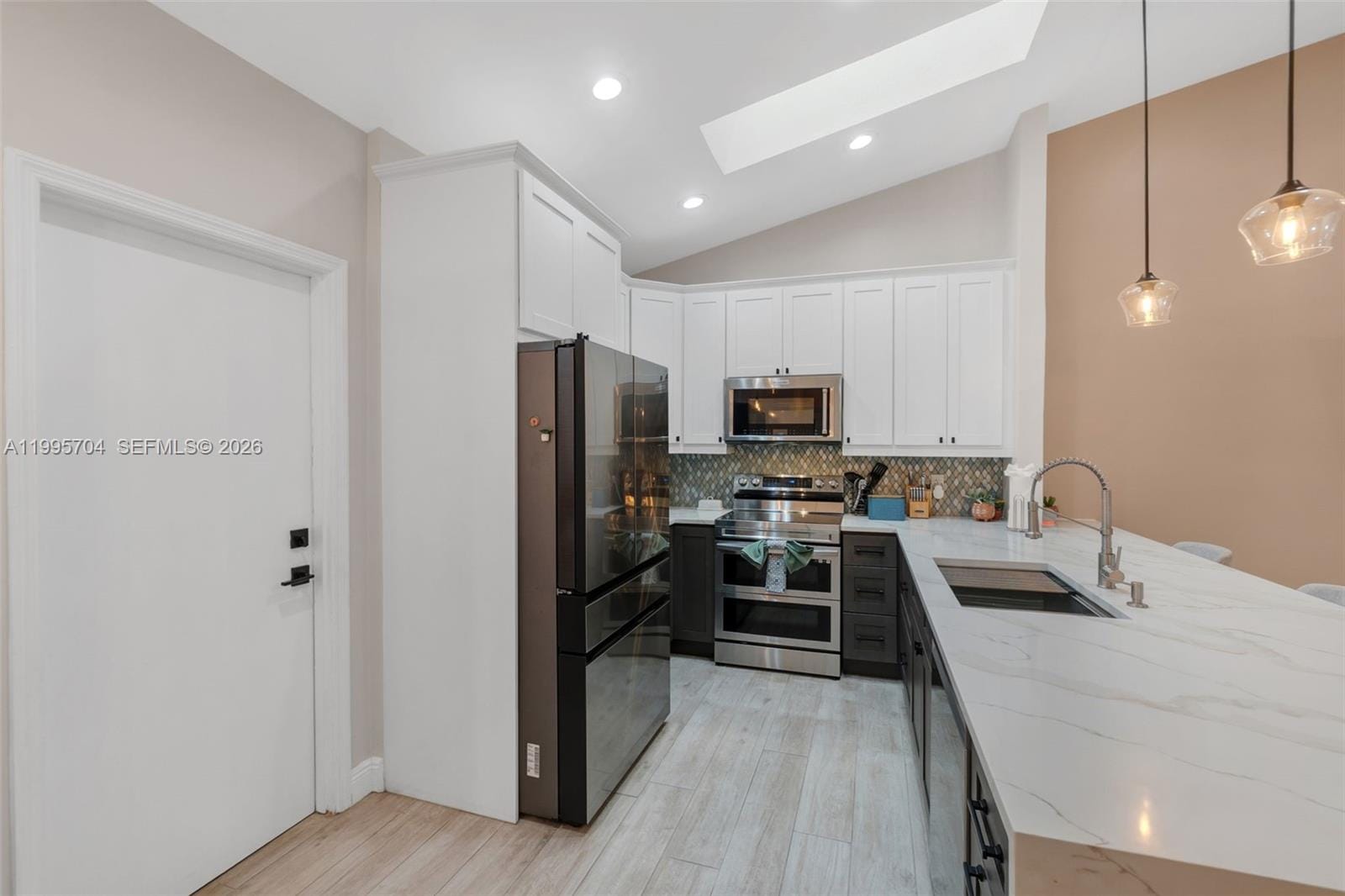 4220 Grove Park Lane 1 — photo 8