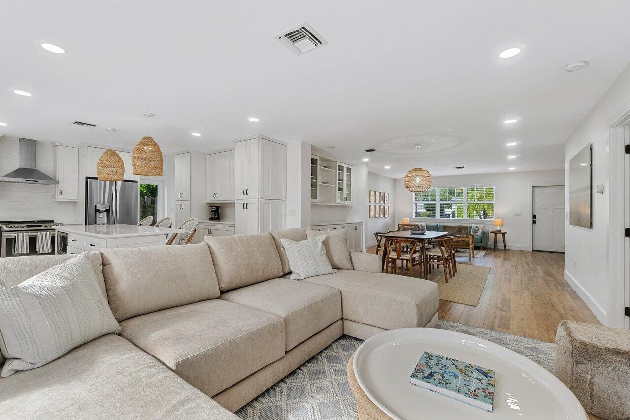 300 Lytle Street, West Palm Beach, FL 33405