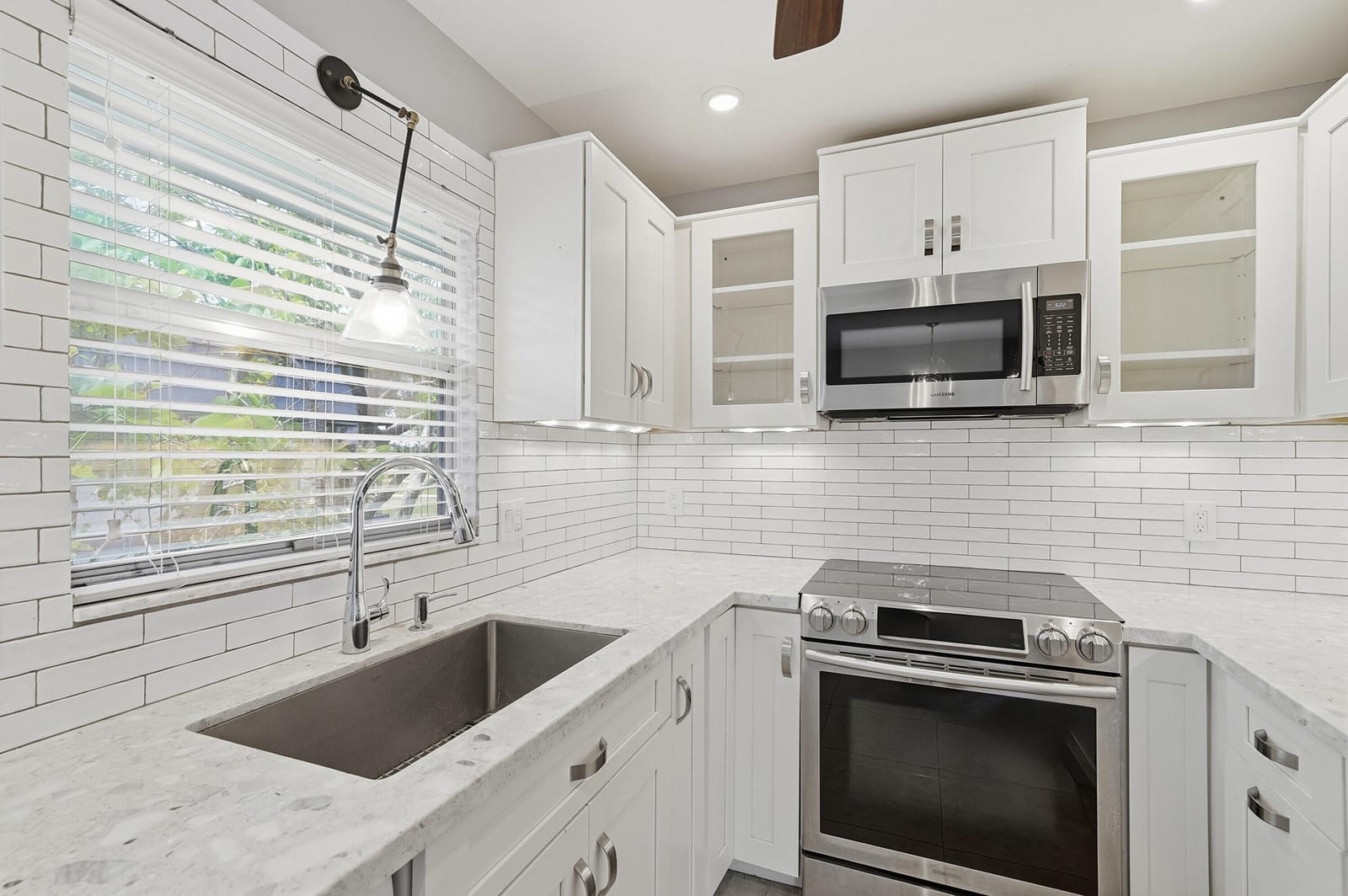 373 Tuscany G — photo 11