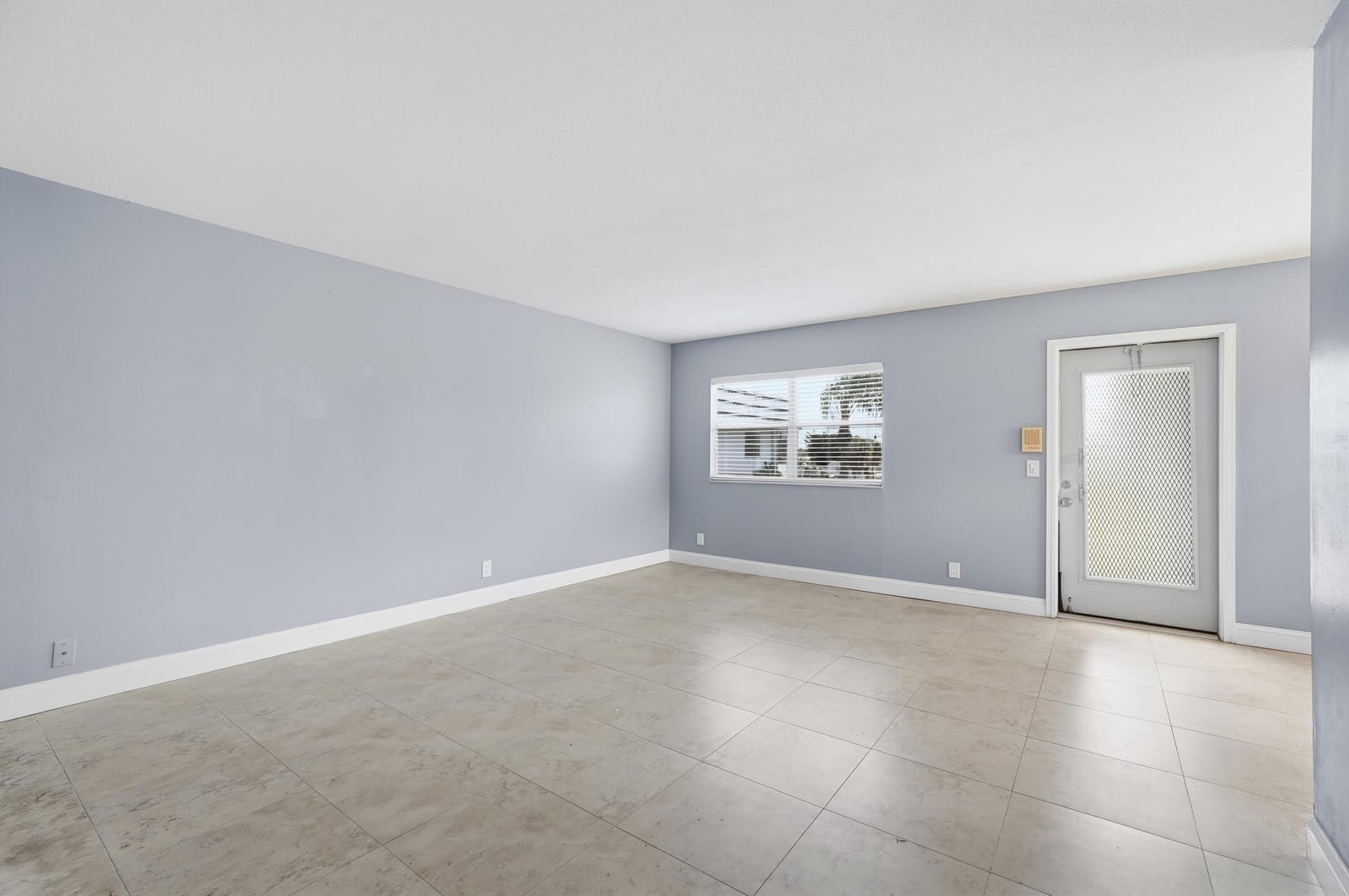 373 Tuscany G — photo 5