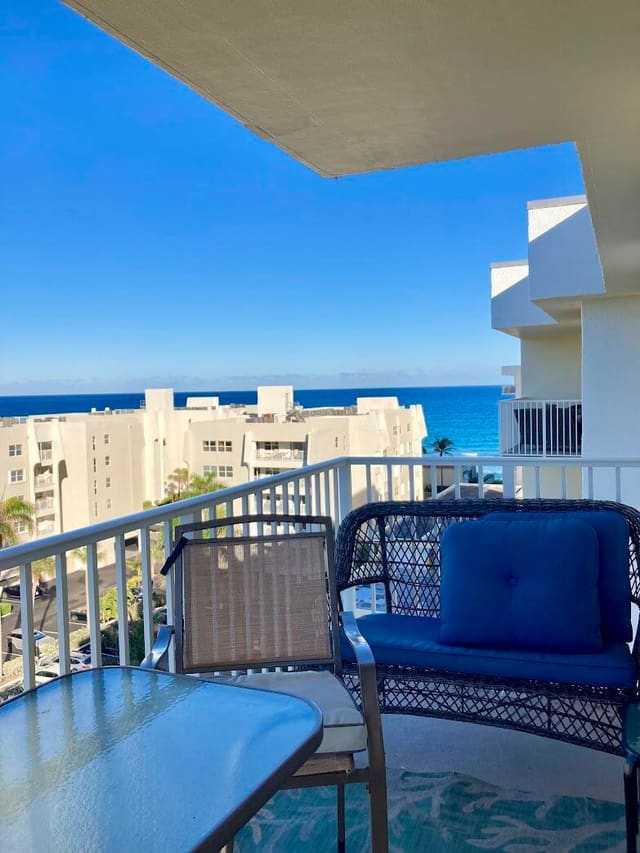 3540 S Ocean Boulevard 912, South Palm Beach, FL 33480