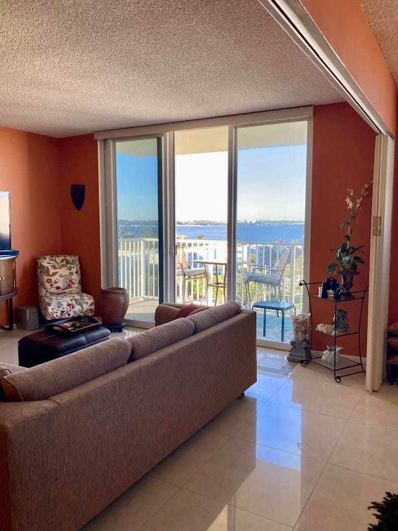 3540 S Ocean Boulevard 912, South Palm Beach, FL 33480 photo 9