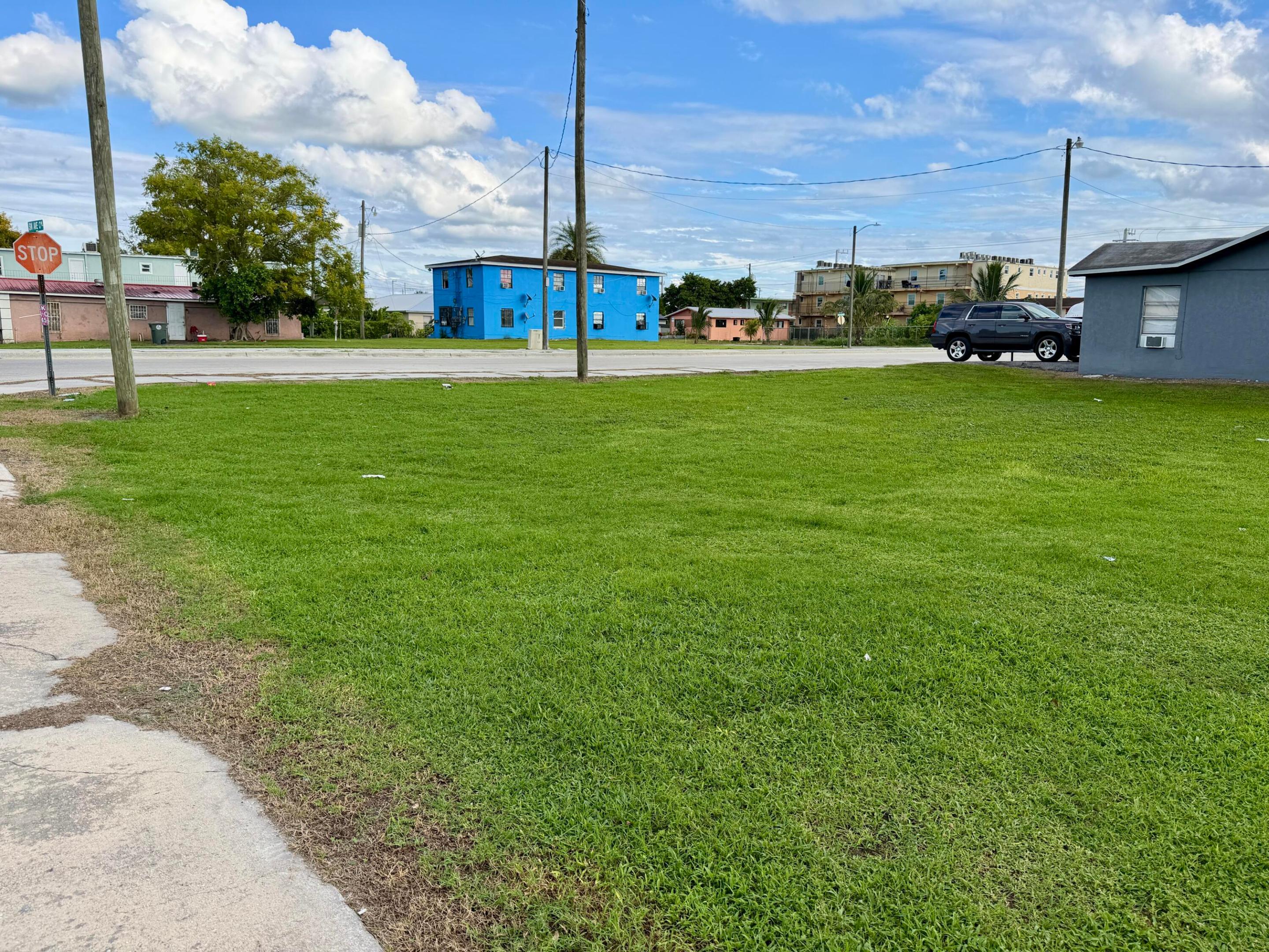 348 SW 8th Street, Belle Glade, FL 33430, Belle Glade