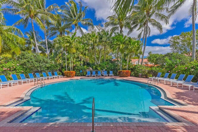 7401 Sarentino Lane 211, Boynton Beach, FL 33437 photo 18