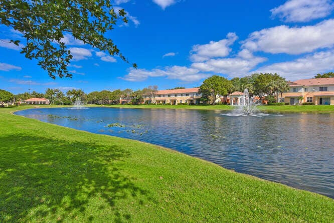 7401 Sarentino Lane 211 — photo 4