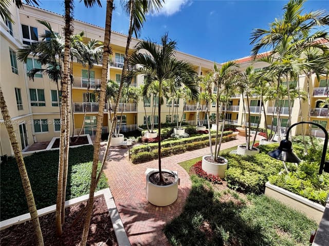 7355 SW 89th Street 526N, sold in Toscano Condo, Miami, FL