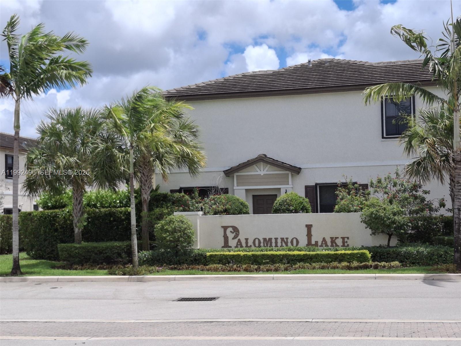 5990 Mustang Manor, Davie, FL 33314, Davie