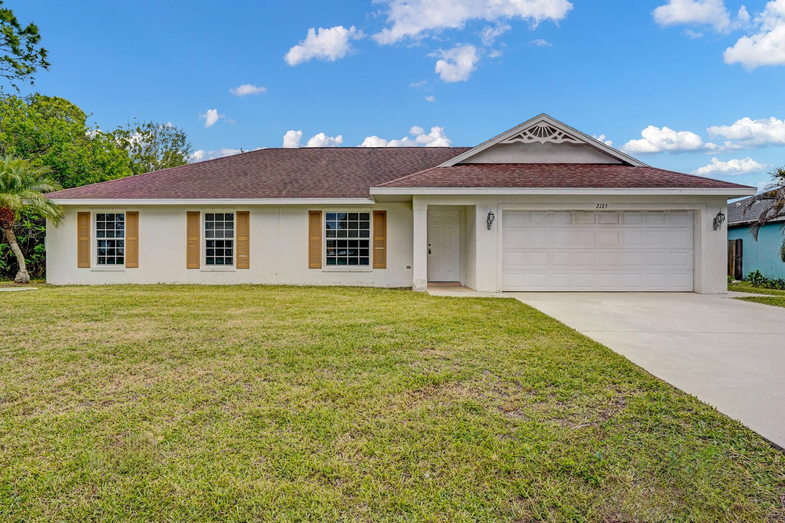 2125 SW Salvatierra Boulevard — photo 1
