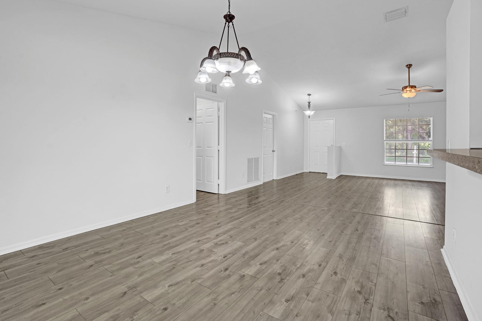 2125 SW Salvatierra Boulevard — photo 12