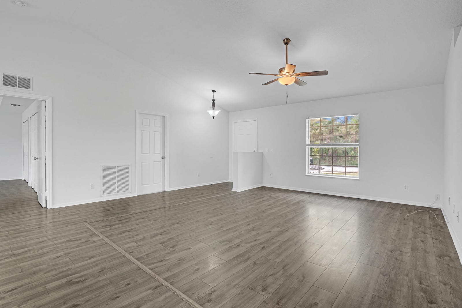 2125 SW Salvatierra Boulevard, Port St. Lucie, FL 34987 photo 13
