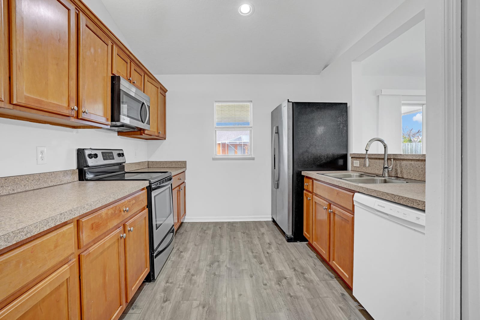 2125 SW Salvatierra Boulevard, Port St. Lucie, FL 34987 photo 15