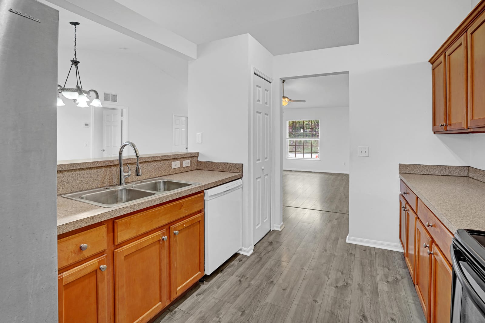 2125 SW Salvatierra Boulevard, Port St. Lucie, FL 34987 photo 16
