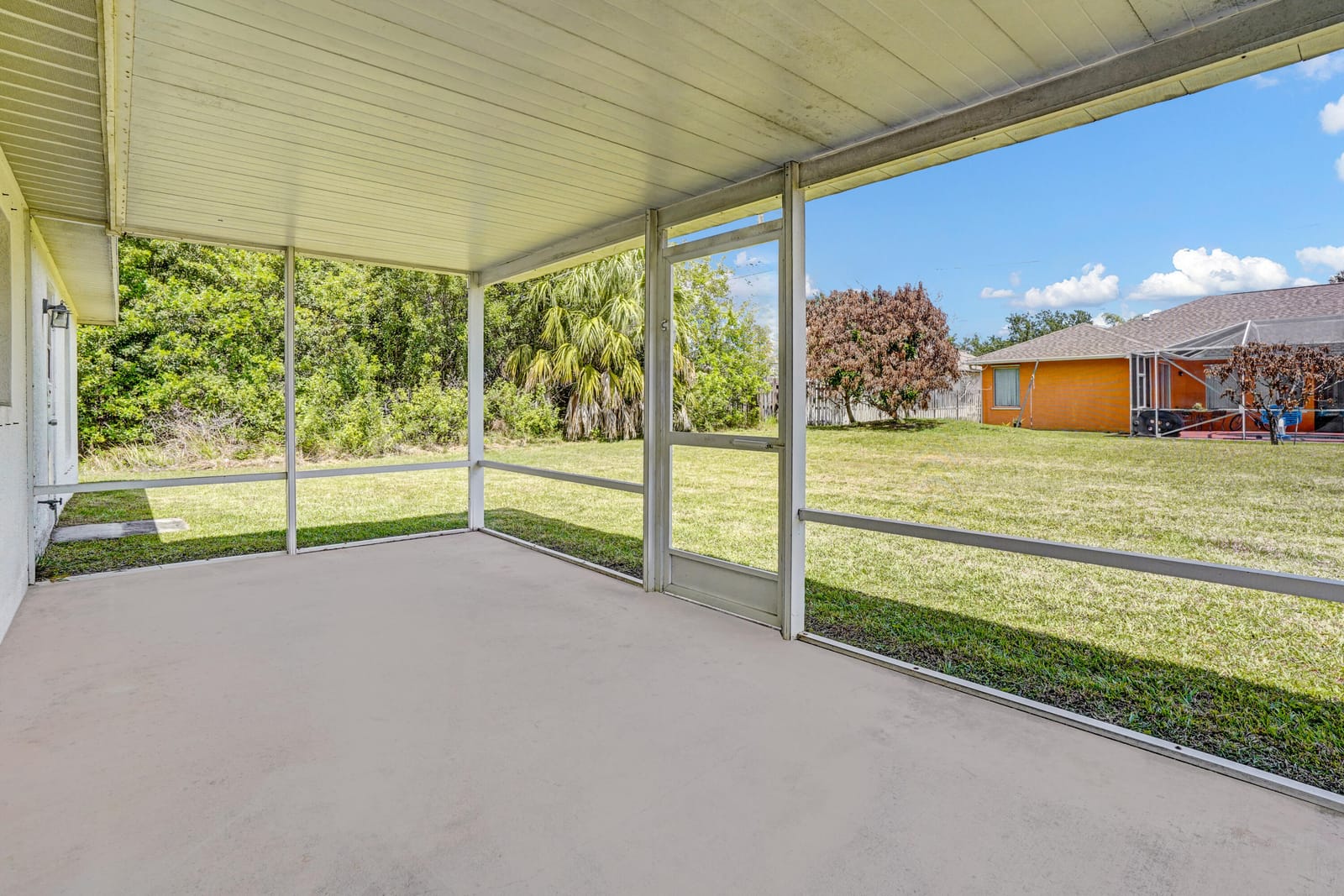 2125 SW Salvatierra Boulevard — photo 9