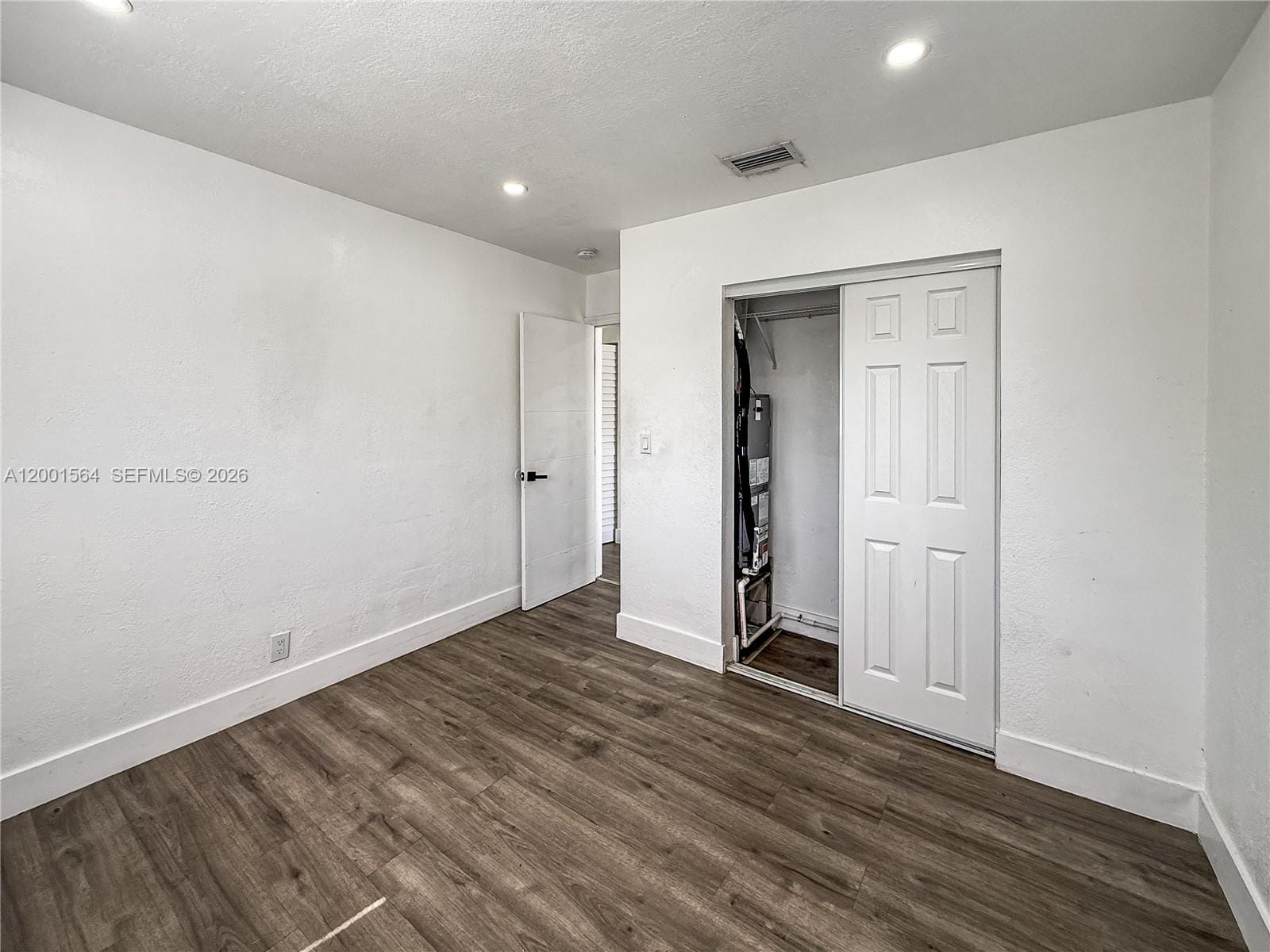 2620 NW 18th Terrace 3 — photo 9