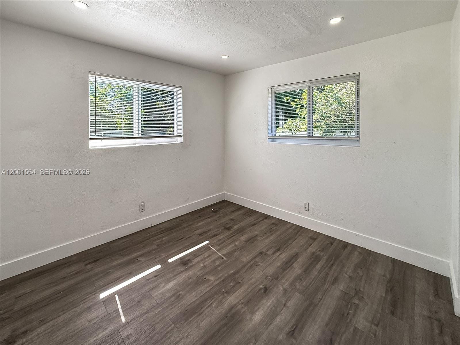 2620 NW 18th Terrace 3 — photo 10