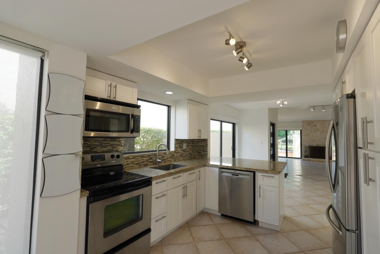 6829 Pradera Drive, Boca Raton, FL 33433 photo 9