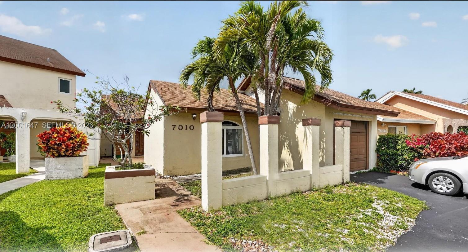 7010 SW 103rd Place, Miami, FL 33173, Miami
