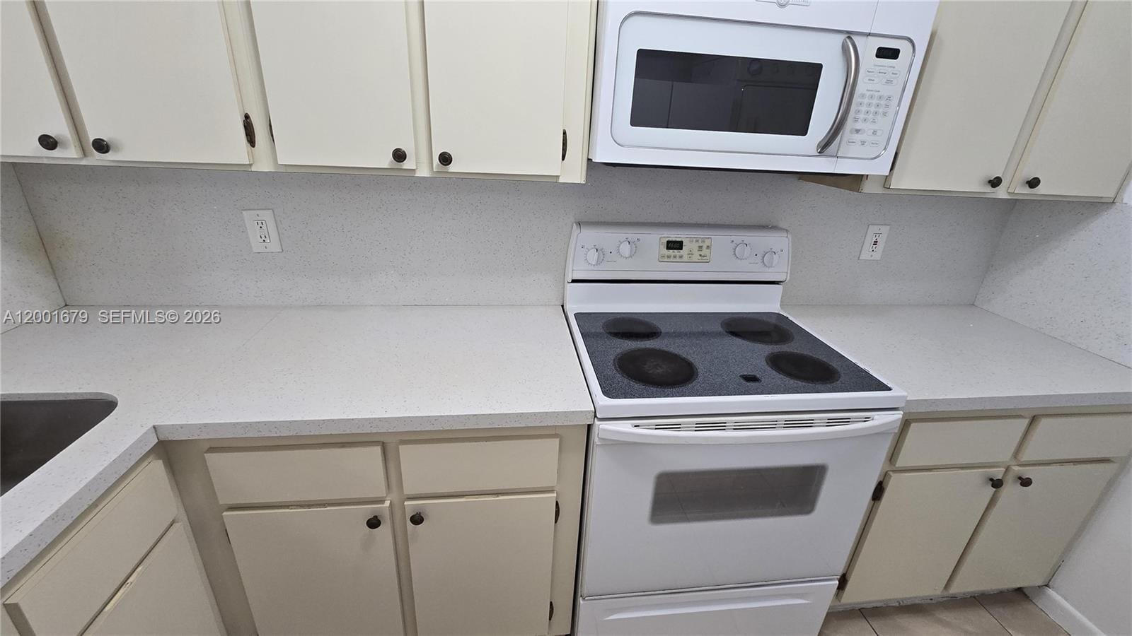 2605 W 67th Place 23-10 — photo 5