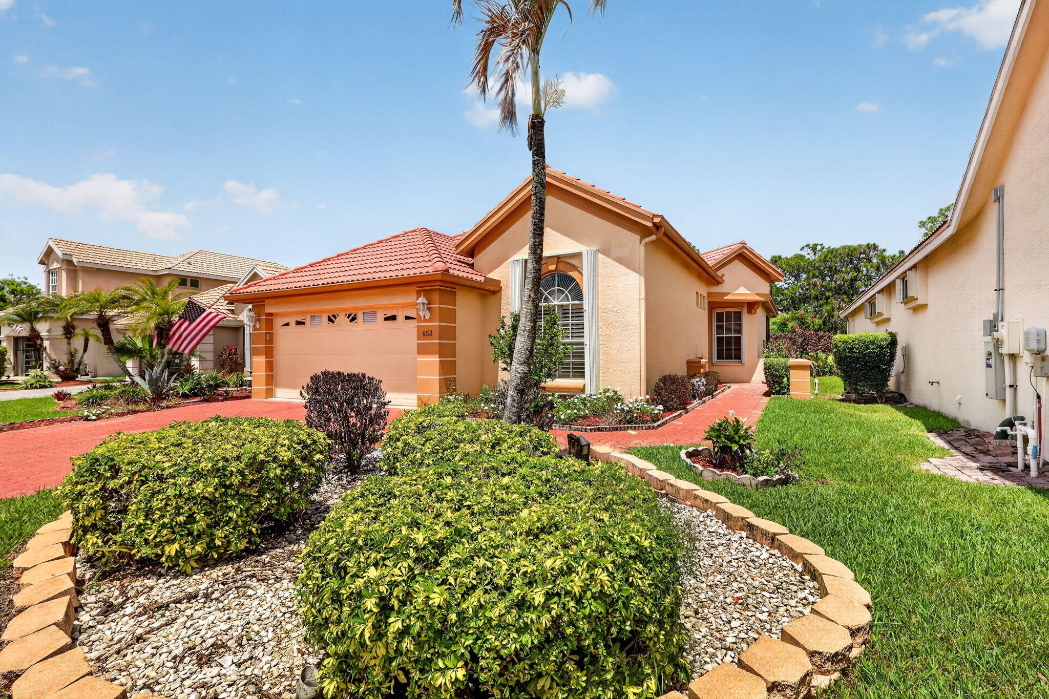 653 SW Munjack Cove, Port St. Lucie, FL 34986