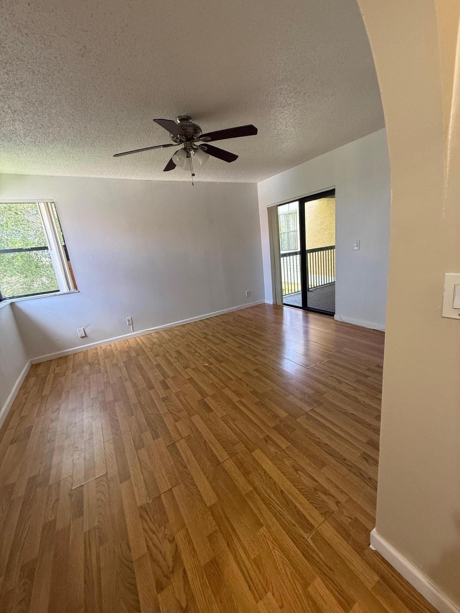 5721 Riverside Drive 301b5 — photo 11