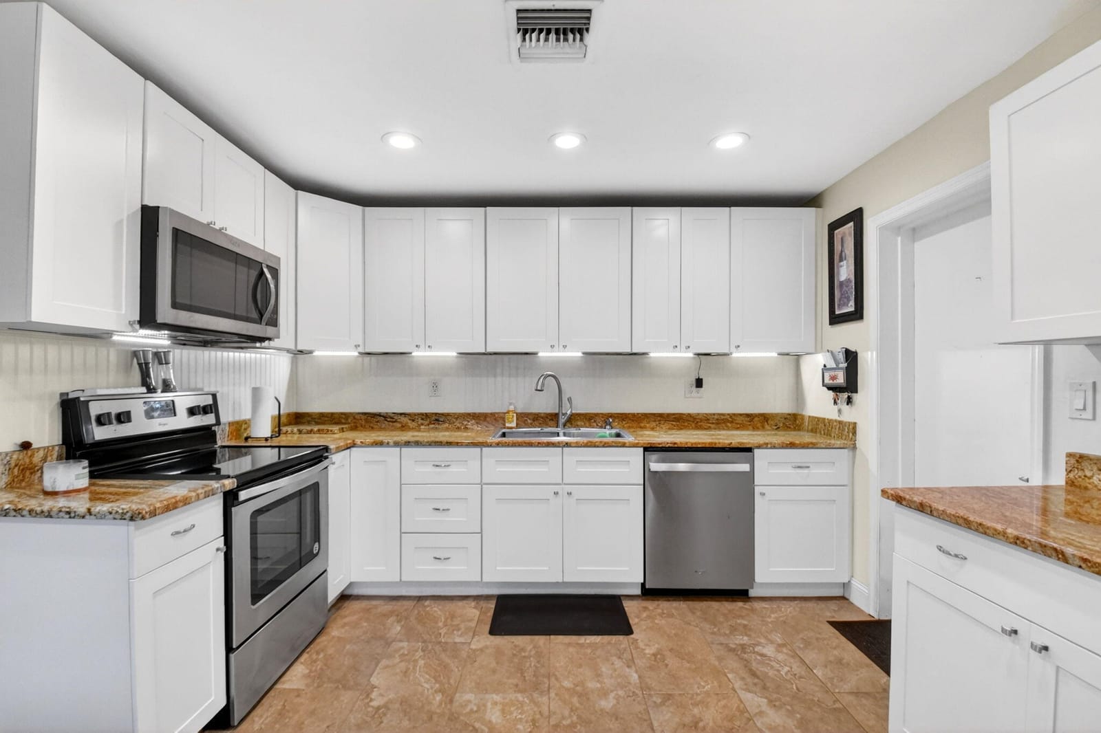 1010 Churchill Circle S — photo 10