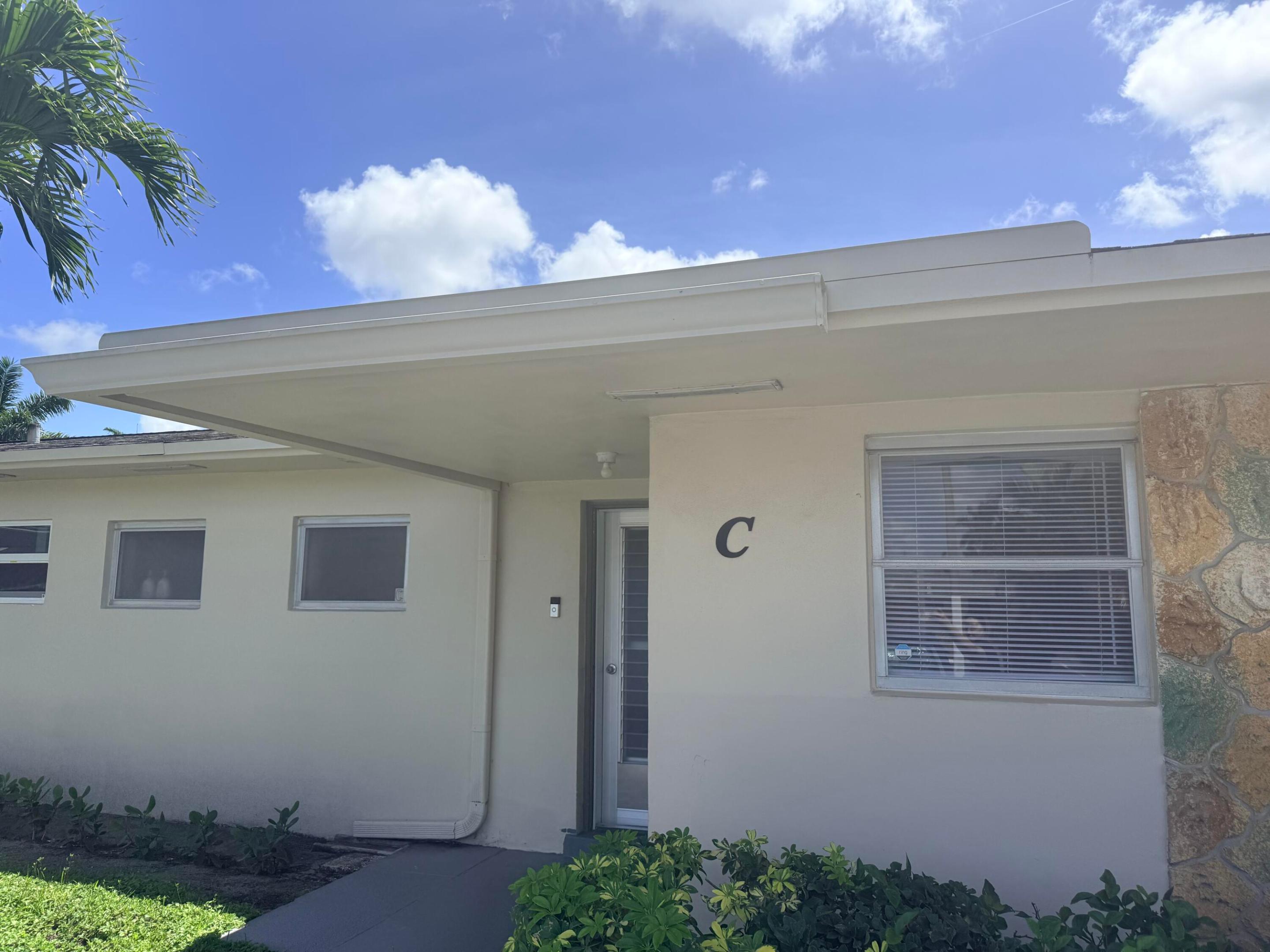2737 E Emory Dr Drive E C, West Palm Beach, FL 33415, West Palm Beach