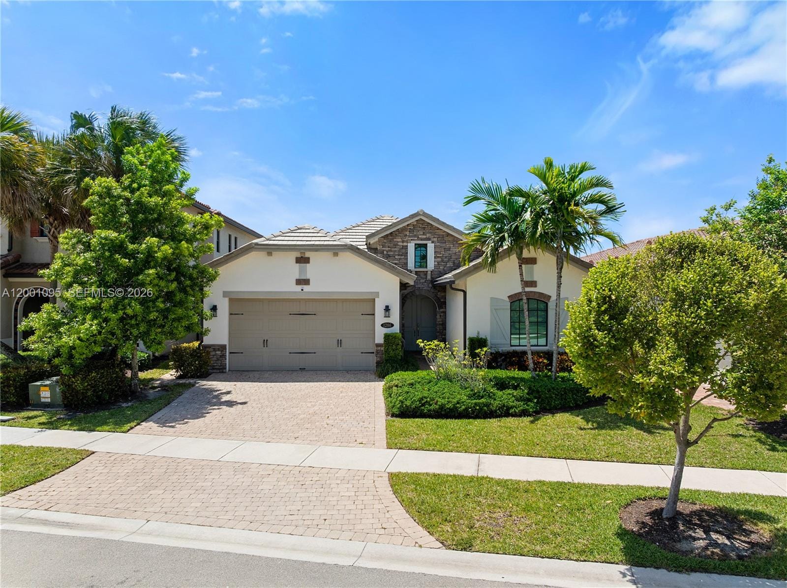 1286 SW 113th Way, Pembroke Pines, FL 33025 photo 5