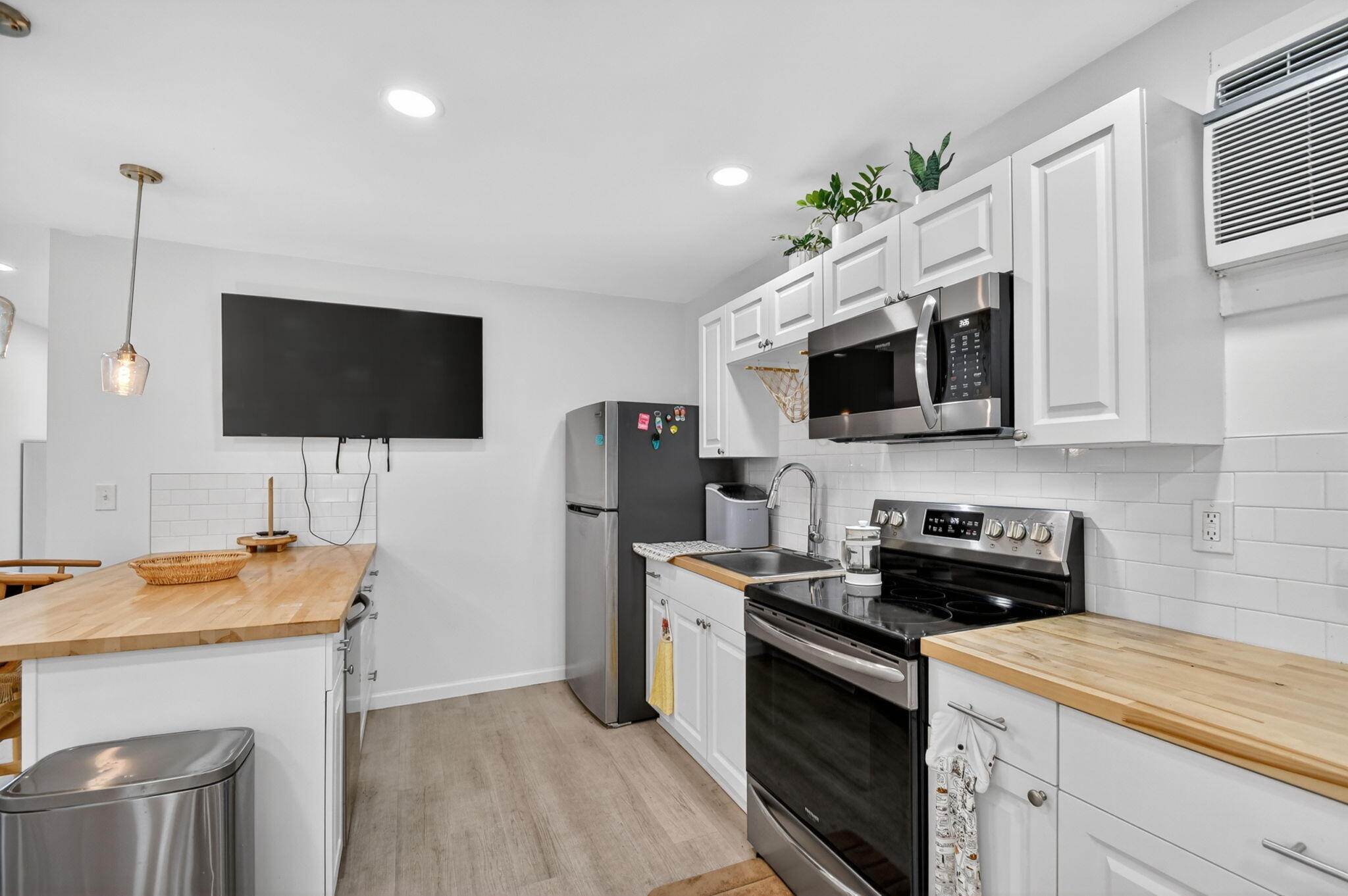 306 N J Street — photo 12