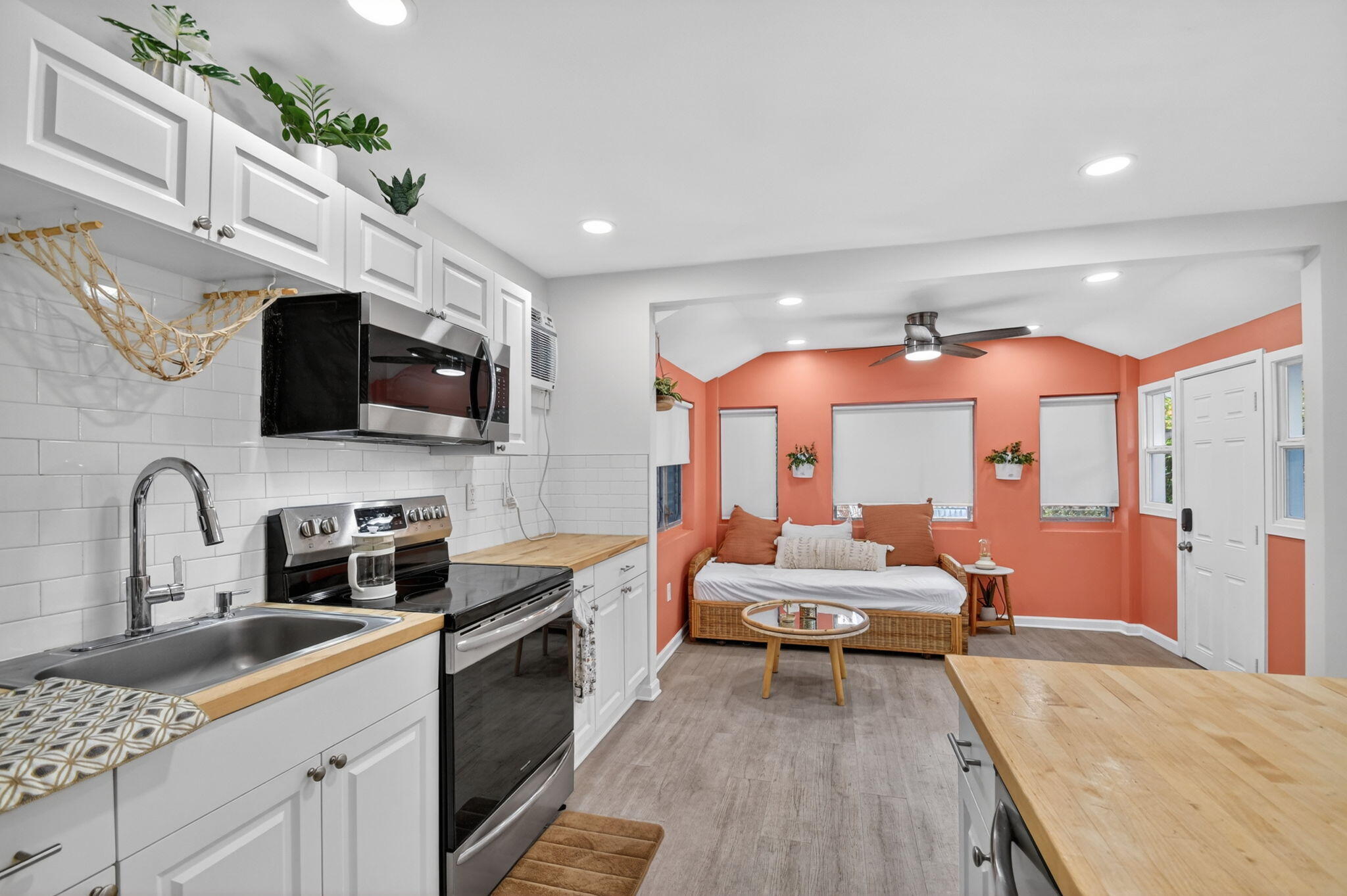 306 N J Street — photo 8
