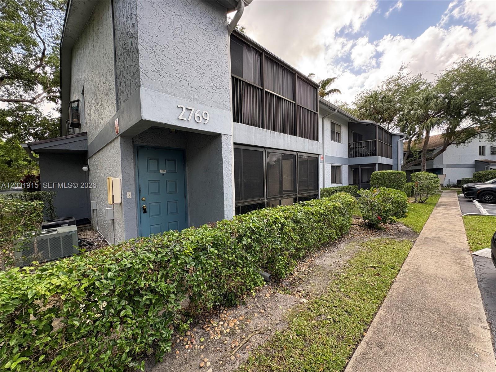 2769 S Oakland Forest Drive 101, Oakland Park, FL 33309, Oakland Park