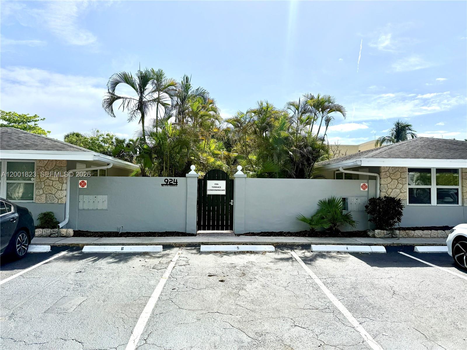 924 NE 17th Terrace 1, Fort Lauderdale, FL 33304, Fort Lauderdale