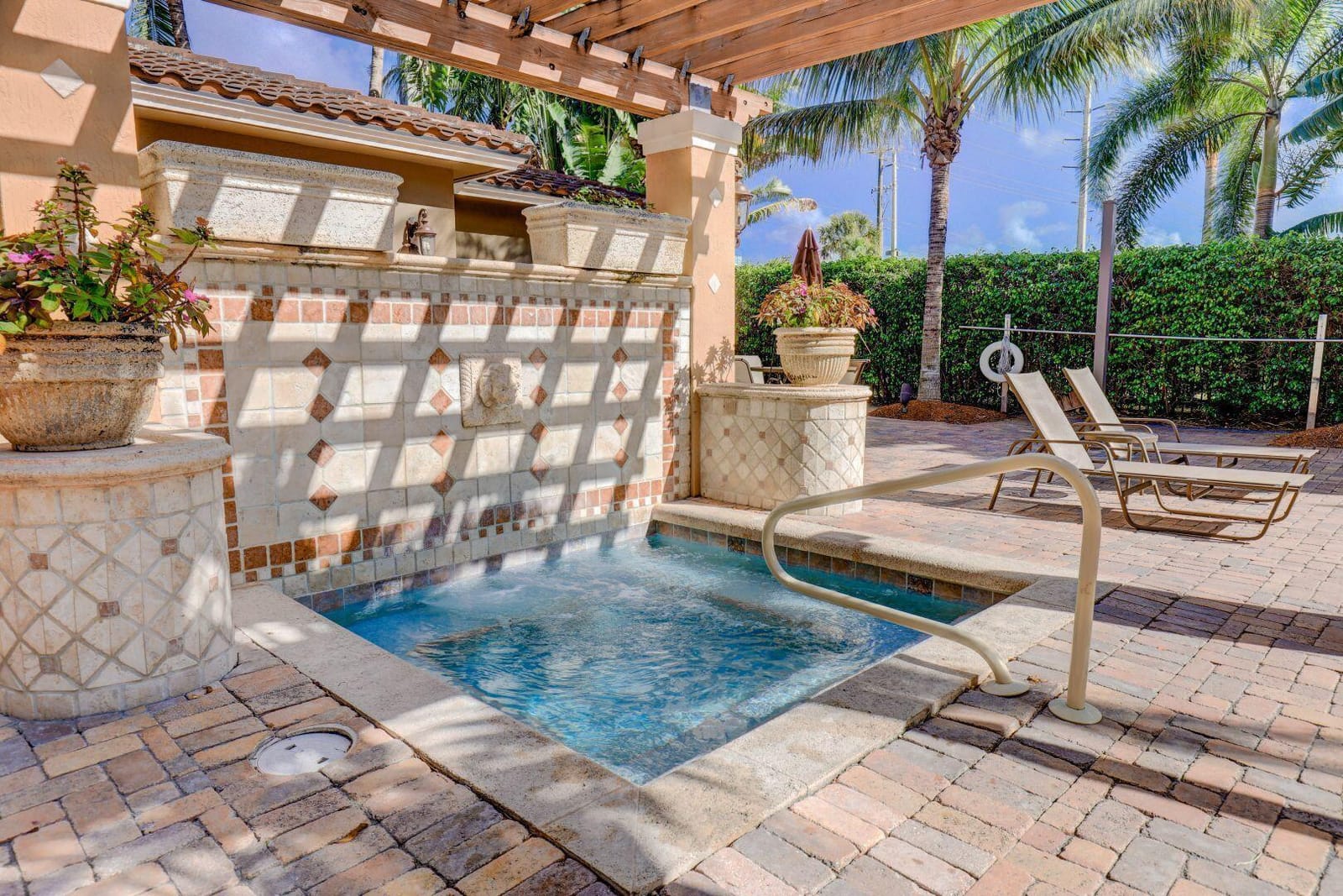 616 Clearwater Park Road 913, West Palm Beach, FL 33401 photo 18