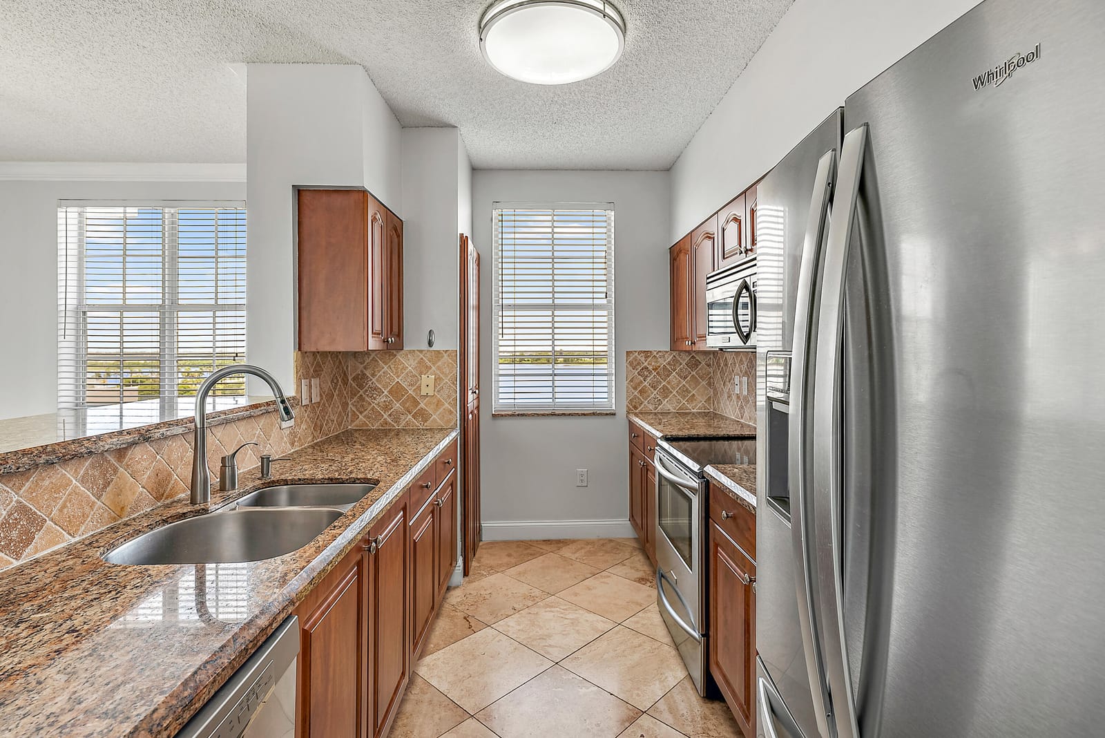 616 Clearwater Park Road 913 — photo 9