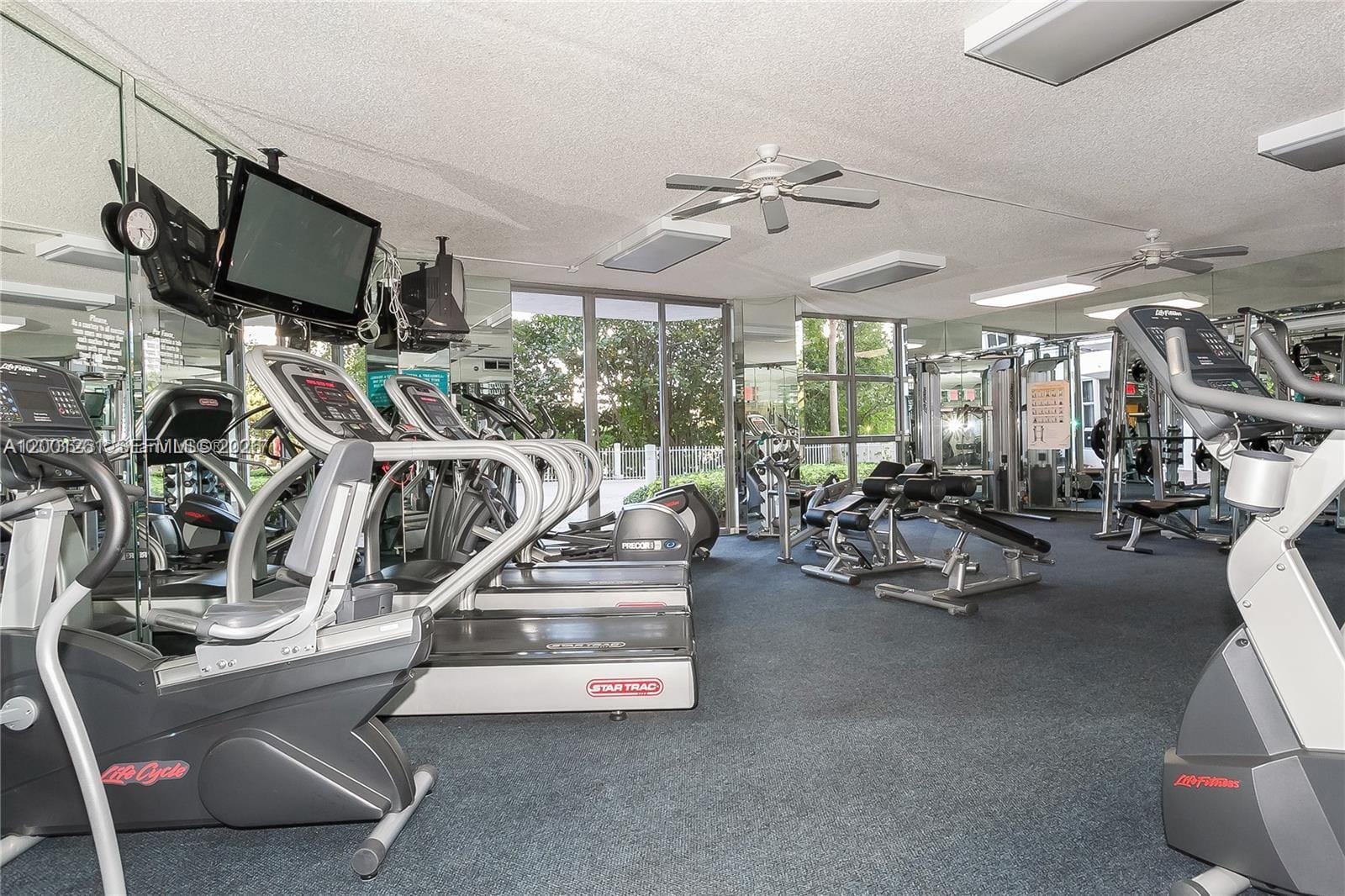 3400 NE 192nd Street 303, Aventura, FL 33180 photo 24