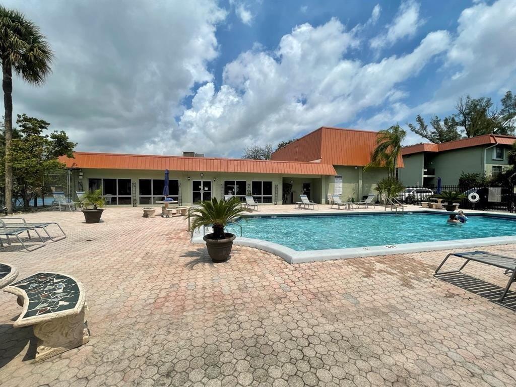 809 W Oakland Park Boulevard J12, Oakland Park, FL 33311 photo 16