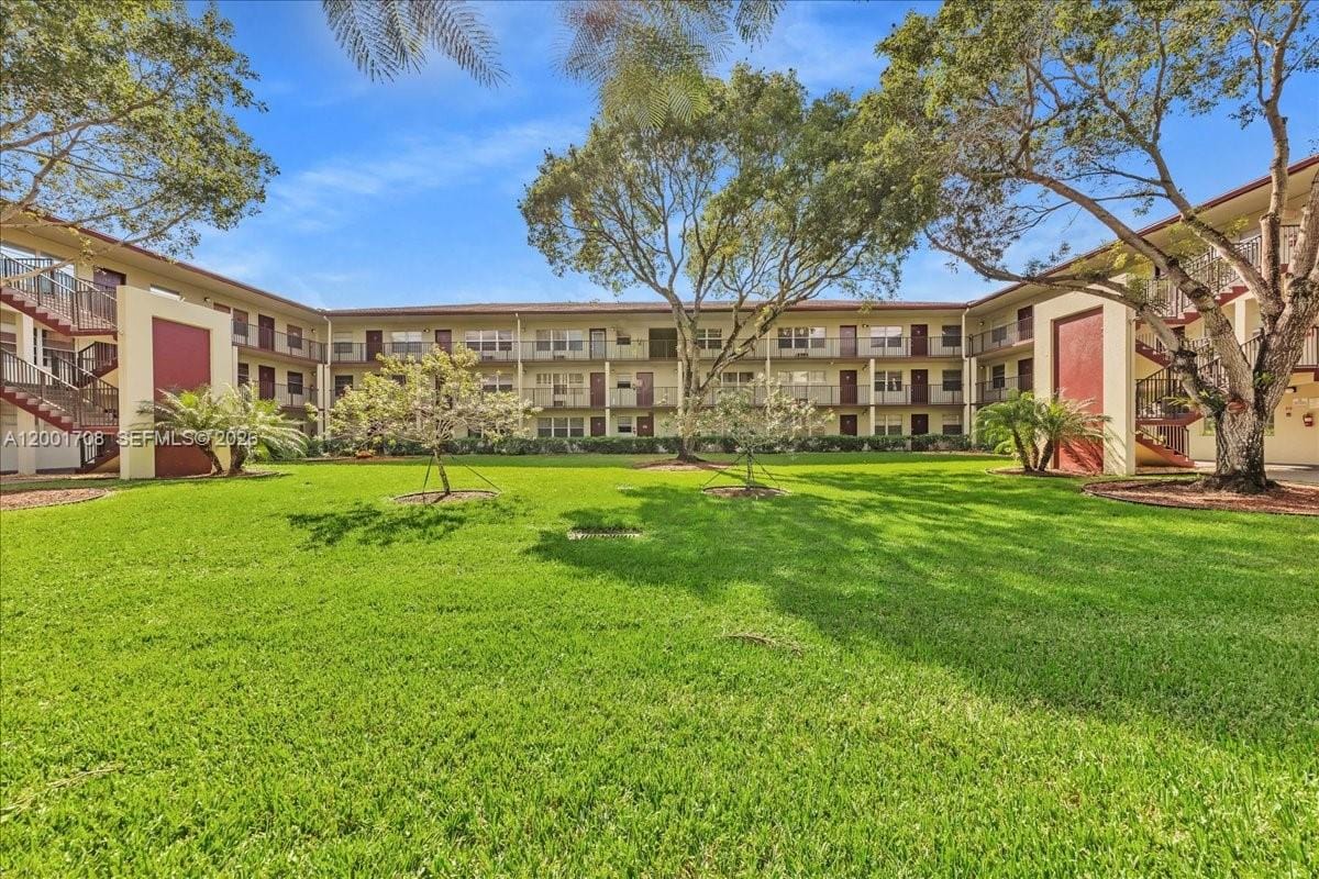13500 SW 1st Street 307U, Pembroke Pines, FL 33027 photo 9