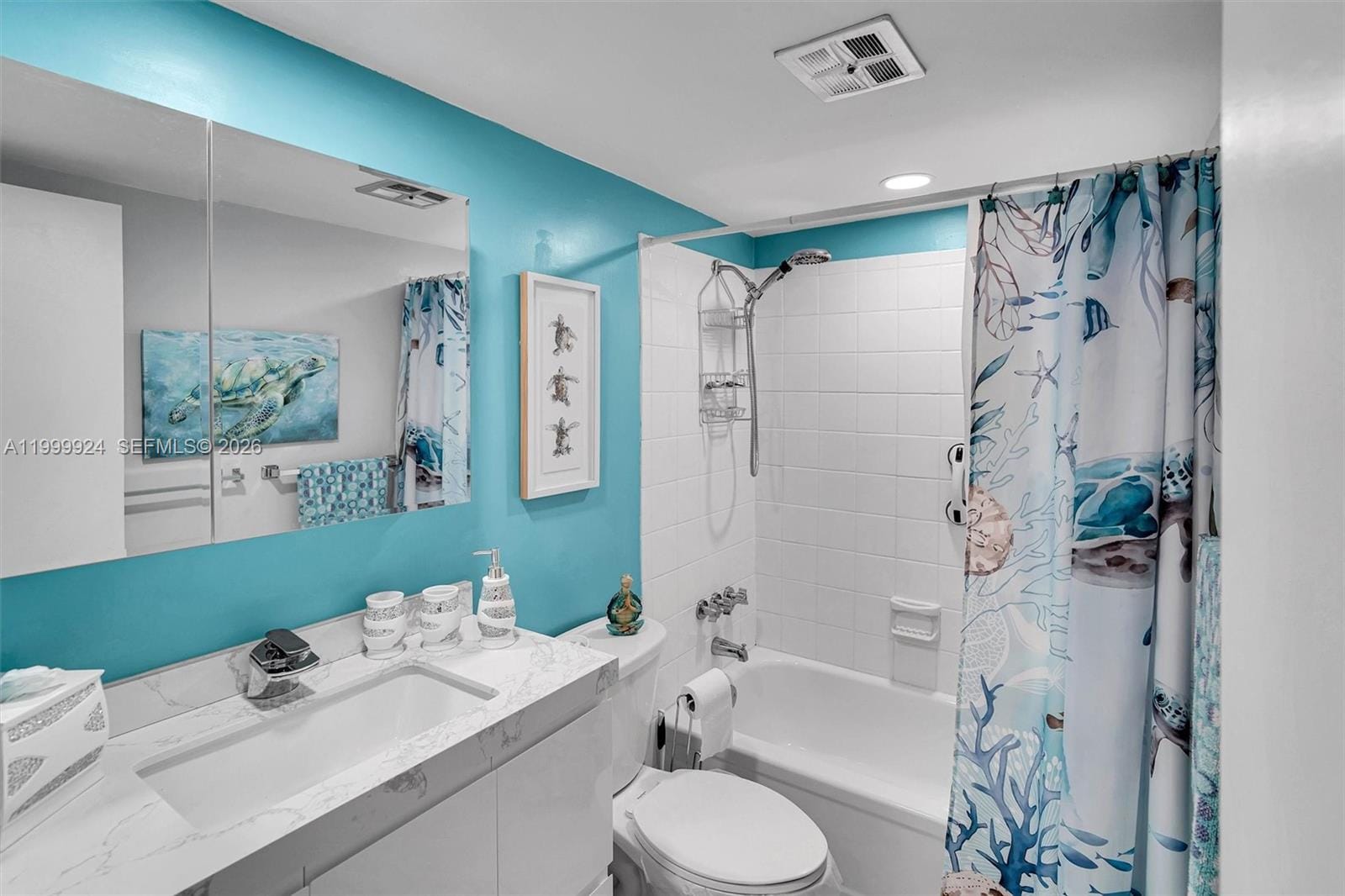 580 Egret Drive 303, Hallandale Beach, FL 33009 photo 15
