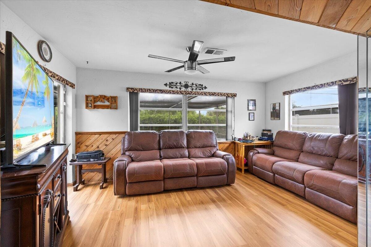 3509 Garden Lane, Miramar, FL 33023 photo 13