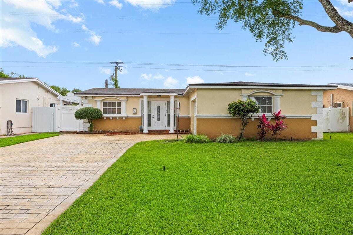 3509 Garden Lane, Miramar, FL 33023 photo 3