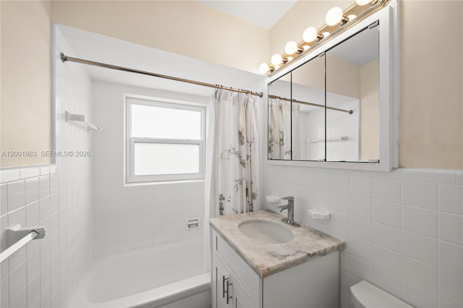 2010 Calais Drive, Miami Beach, FL 33141 photo 13